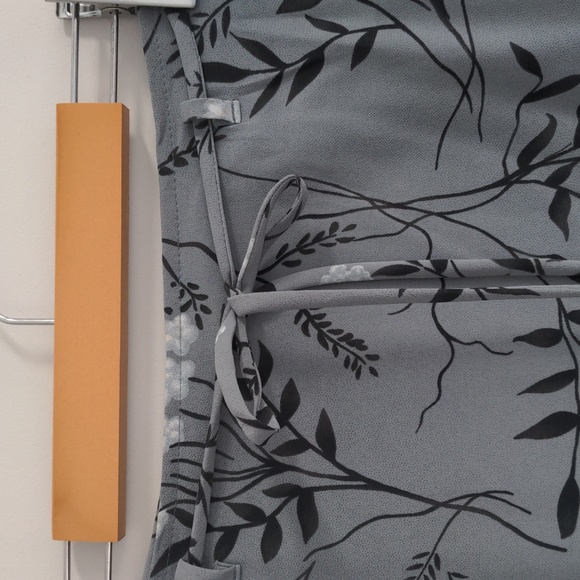 VINTAGE | Beechers Brook Floral Skirt - Picture 4 of 8